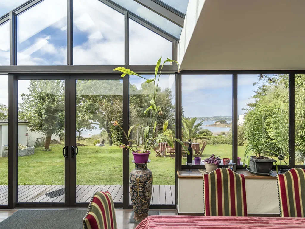 Agrandissement de maison design en aluminium